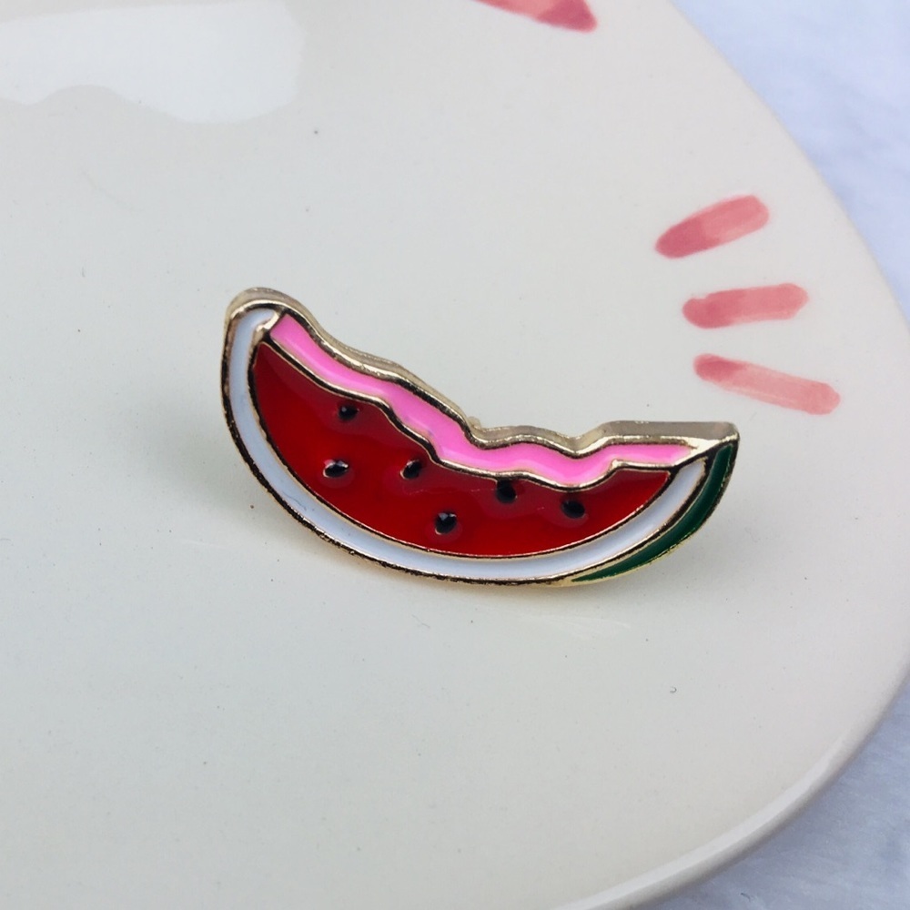 3/$23 Watermelon brooch pin🍉